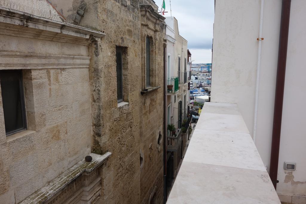 B&B Al Duomo Mola di Bari Bagian luar foto